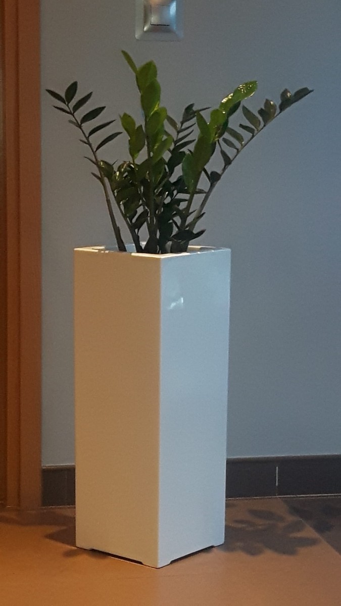 Donica  CUBO ALTA 28X28X90 BIAŁY POŁYSK